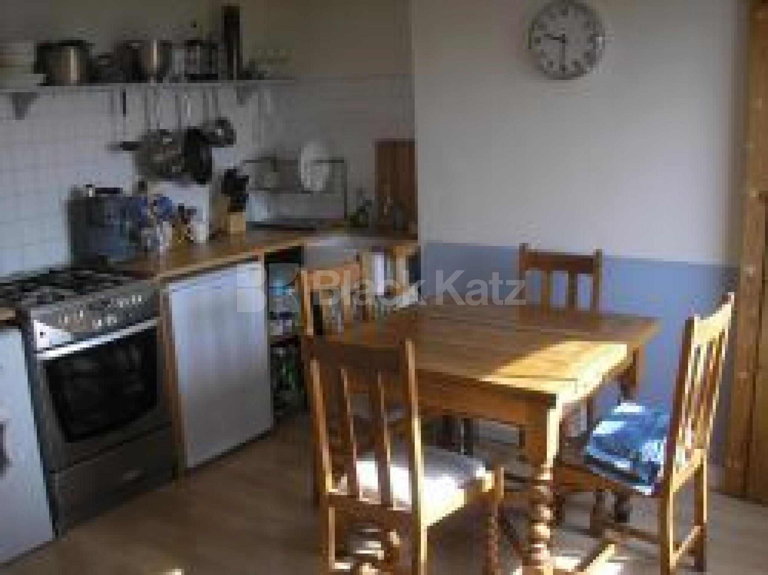 			1 Bedroom, 1 bath, 1 reception Flat			 Gladsmuir Road, ARCHWAY N19 N19